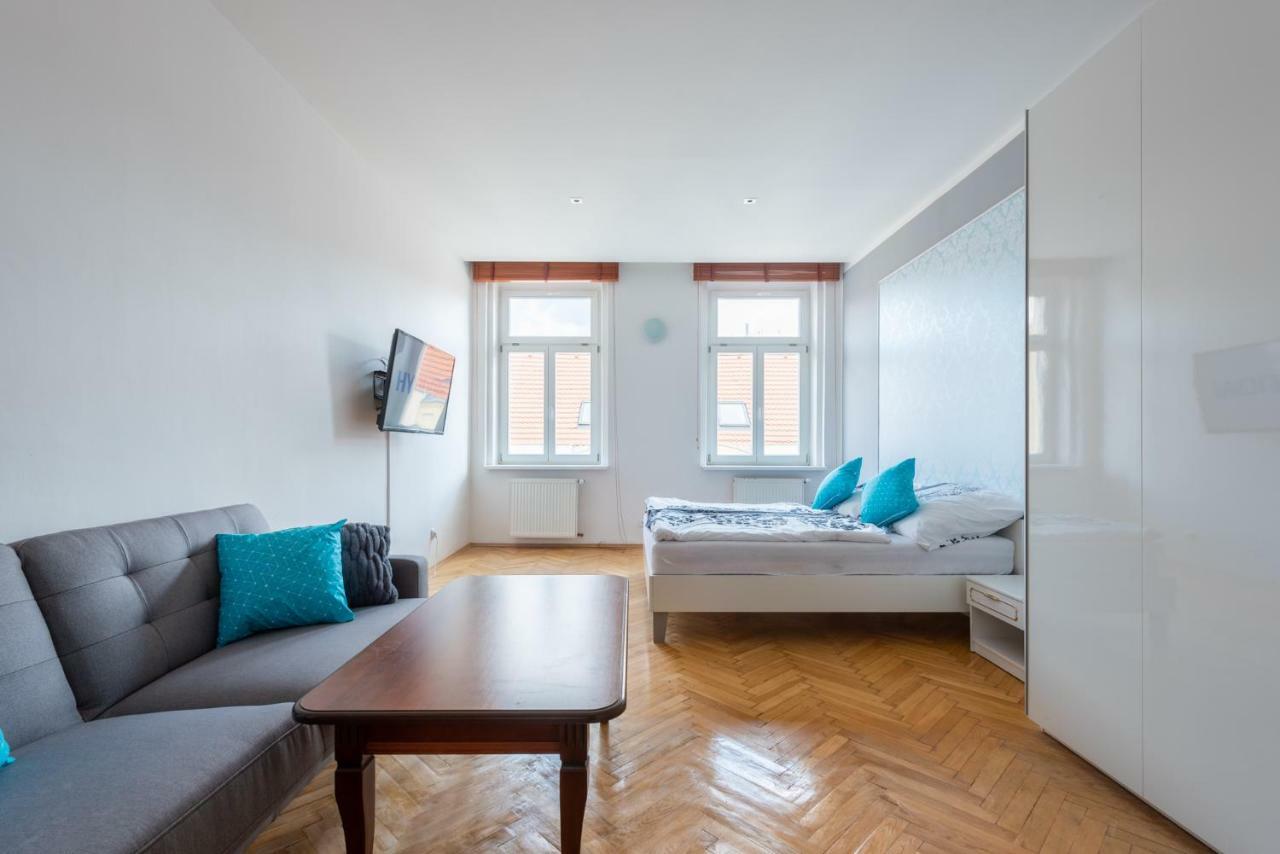 Bright Apartment Few Steps From Centre Prague Ngoại thất bức ảnh